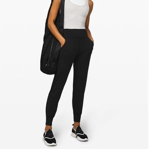 LULULEMON ALIGN JOGGERS